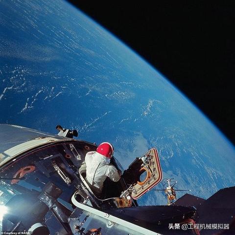 辉煌娱乐电竞客户端下载并且非凡娱乐电竞网站官网下载抵制虚假的表象,历史释义、解释与落实